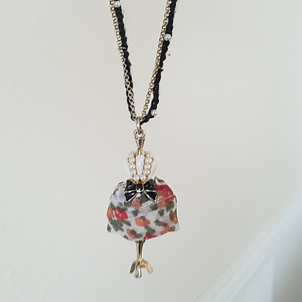 Betsey Johnson necklace